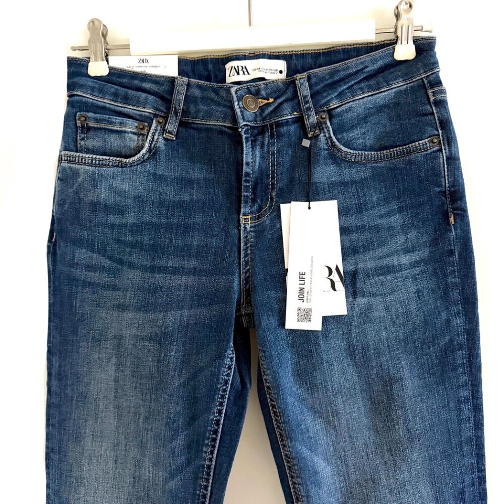 New Zara ZW The Low Rise Slim Bootcut Jeans in Medium Blue Size 4 - Picture 4 of 9